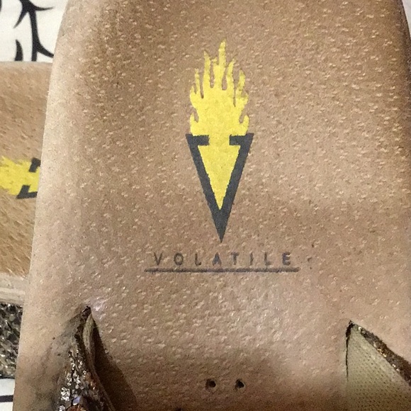 VOLATILE SANDALS - Picture 7 of 9